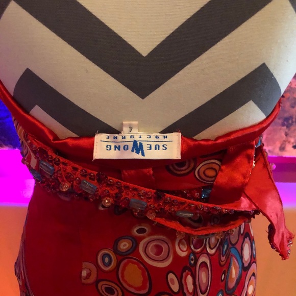 Dress - Picture 5 of 5